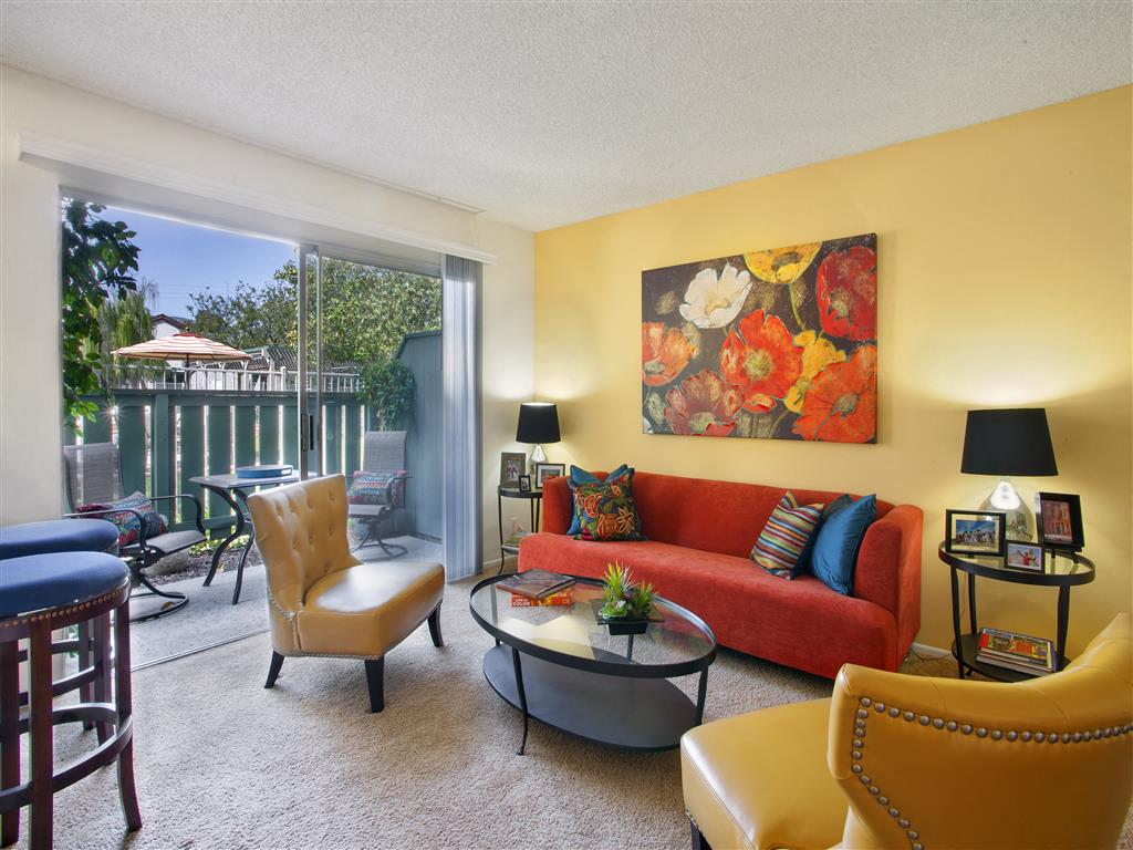 Pacific Oaks Image 1