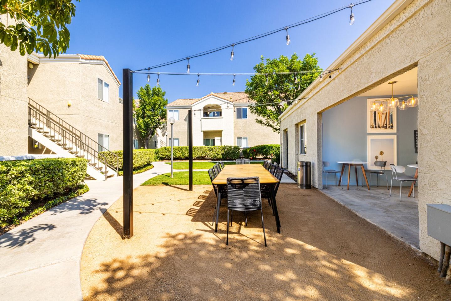 El Paseo Apartment Homes Image 22