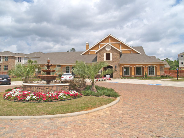 Apartments and Houses for Rent Near Me in Conroe