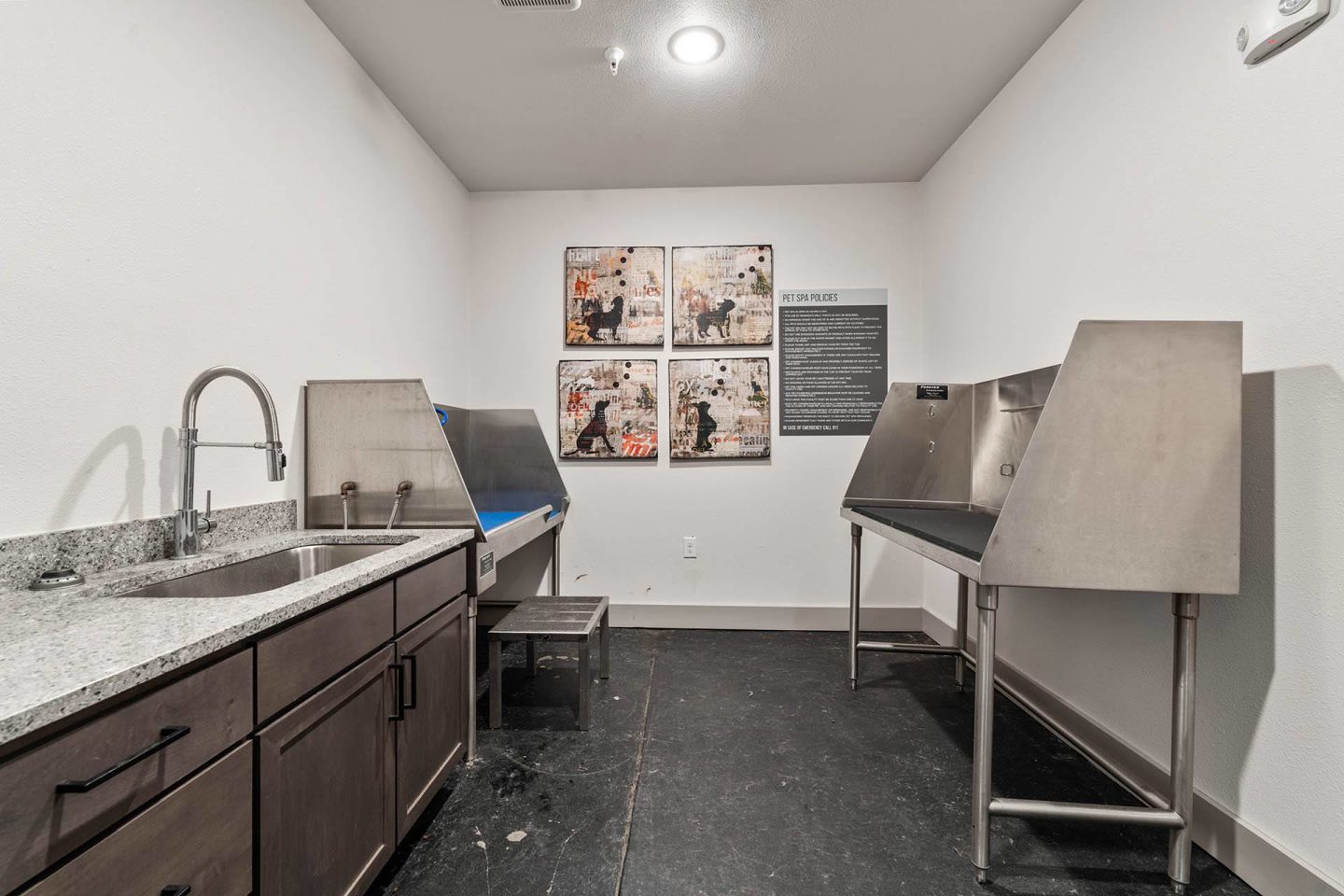Knox at Metrocenter Image 16