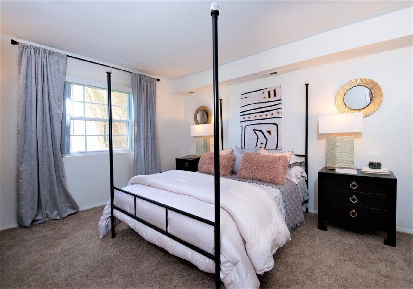 Chapel Manor Image 2