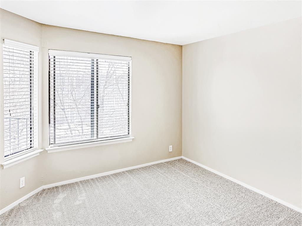 James Pointe Apartments Image 18