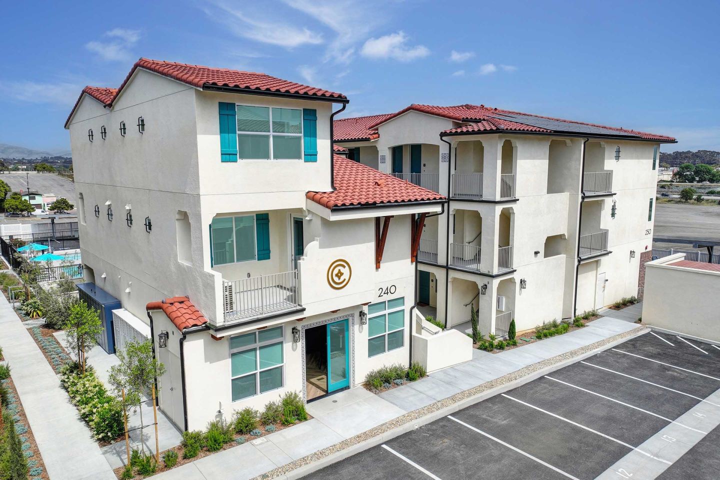 The Commodore Apartments Image 1