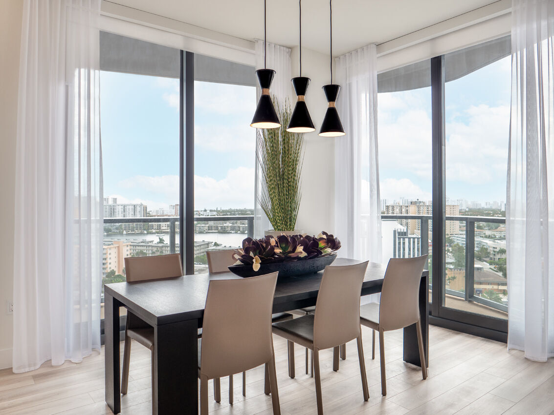 Slate Hallandale Beach Image 20