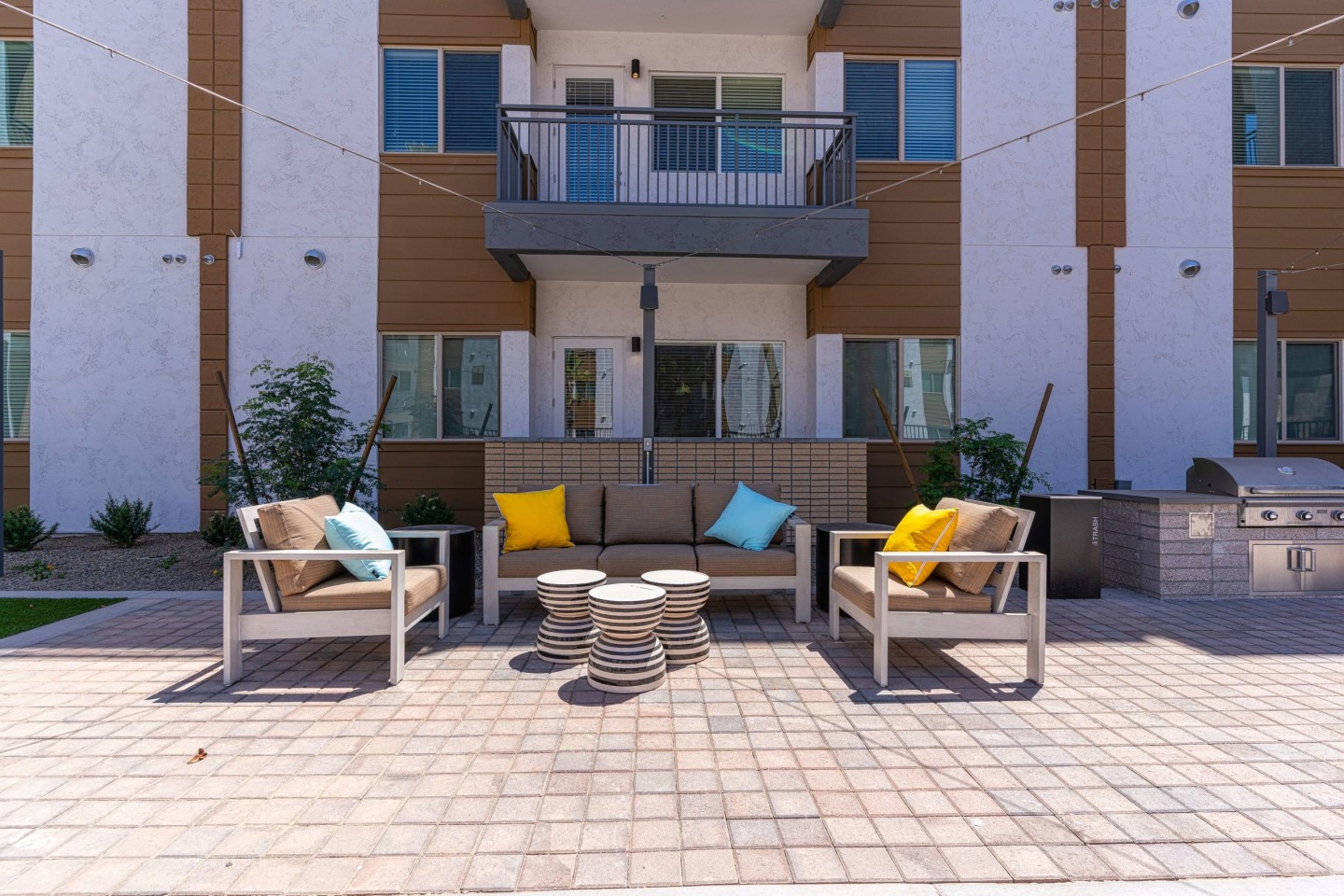 Lucent Scottsdale Image 1