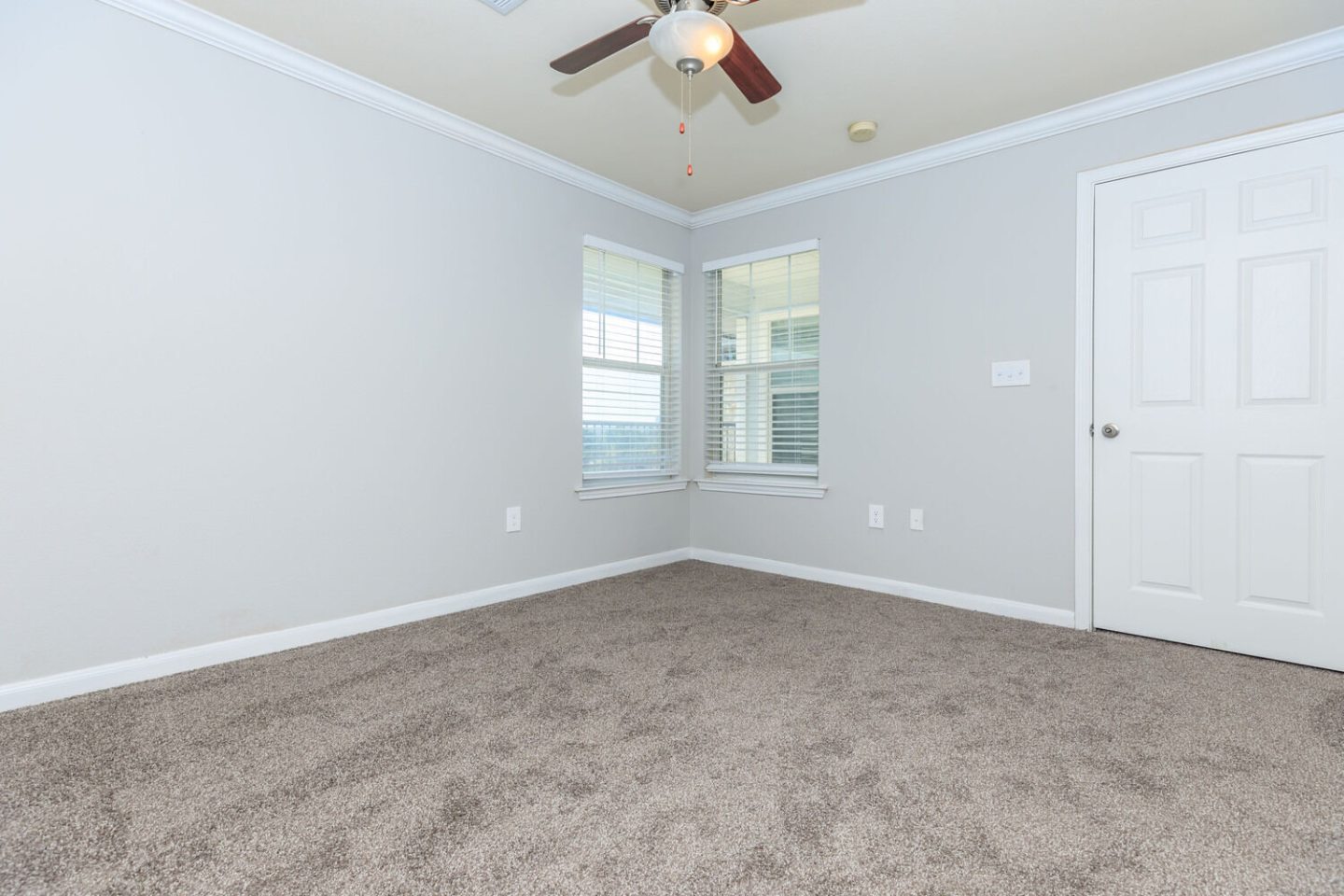 Oxbow Hill Country Image 10