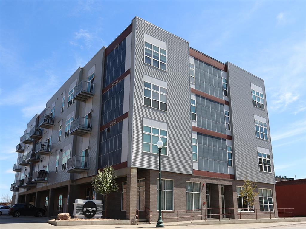 Uptown Exchange Lofts Image 39