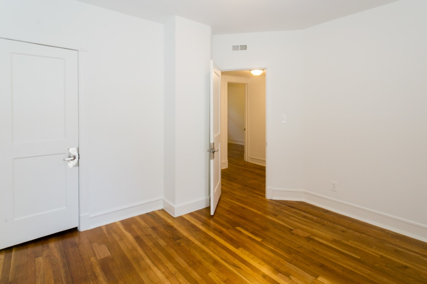 5335-5345 S. Kimbark Ave. Image 47