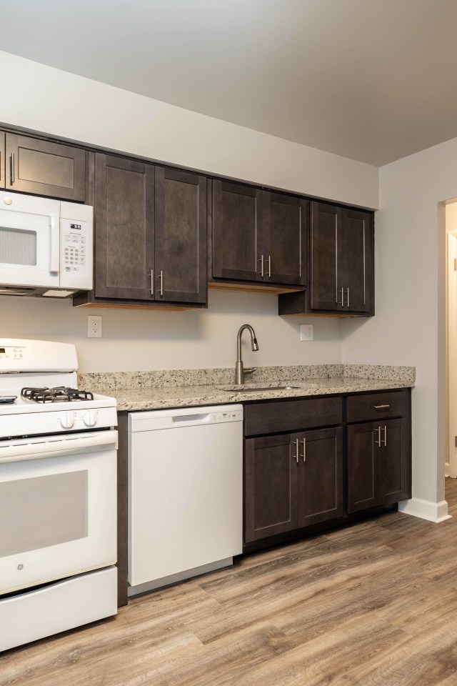 Cub Hill Apartments Image 2