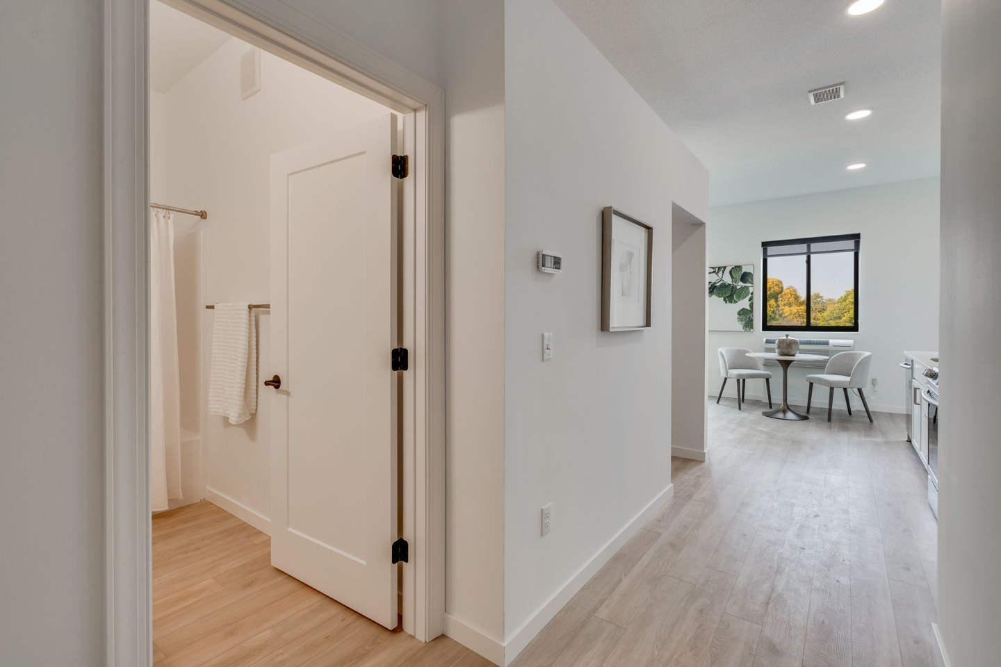 Linden Flats Image 8