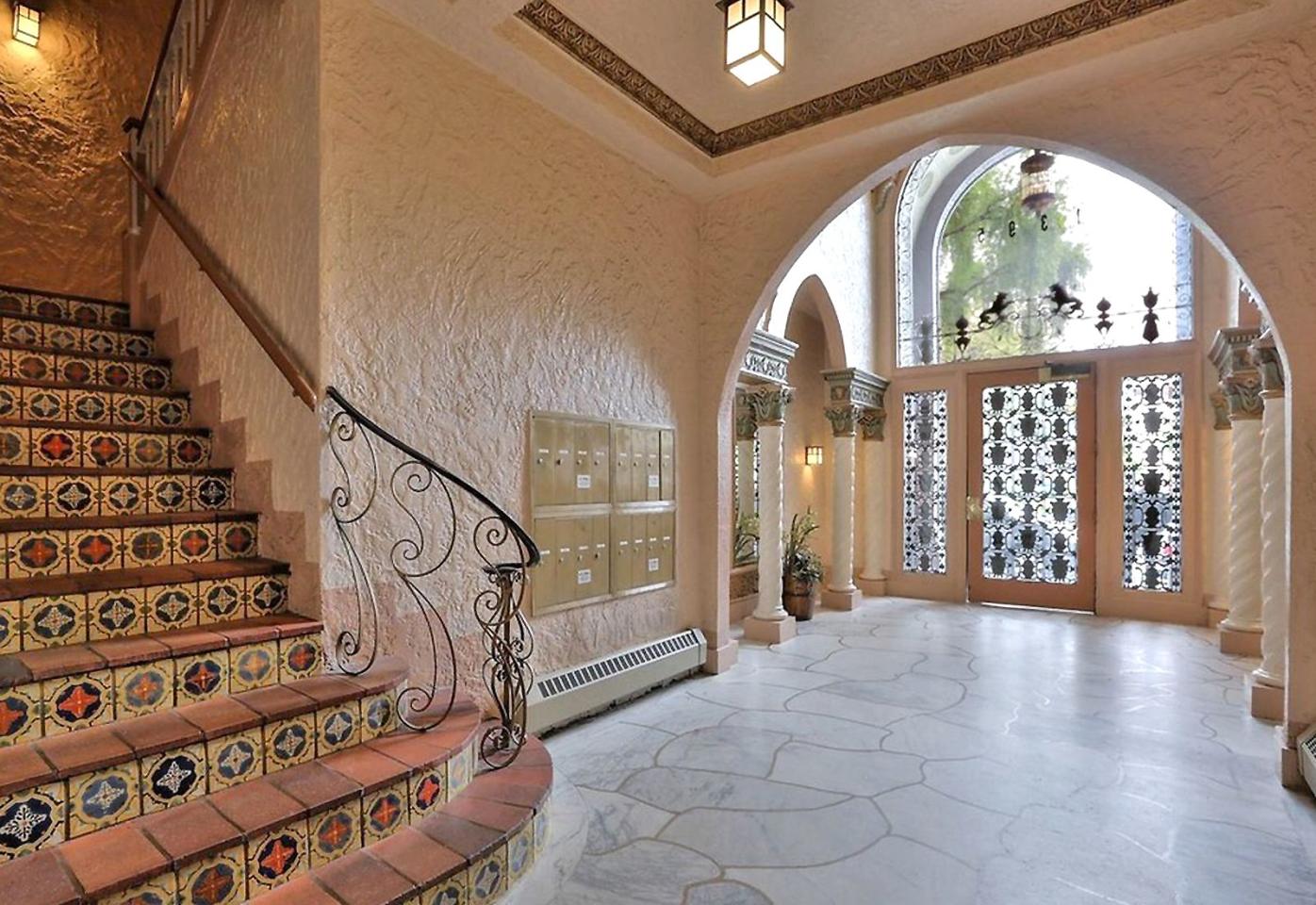 1395 Golden Gate Avenue Image 12