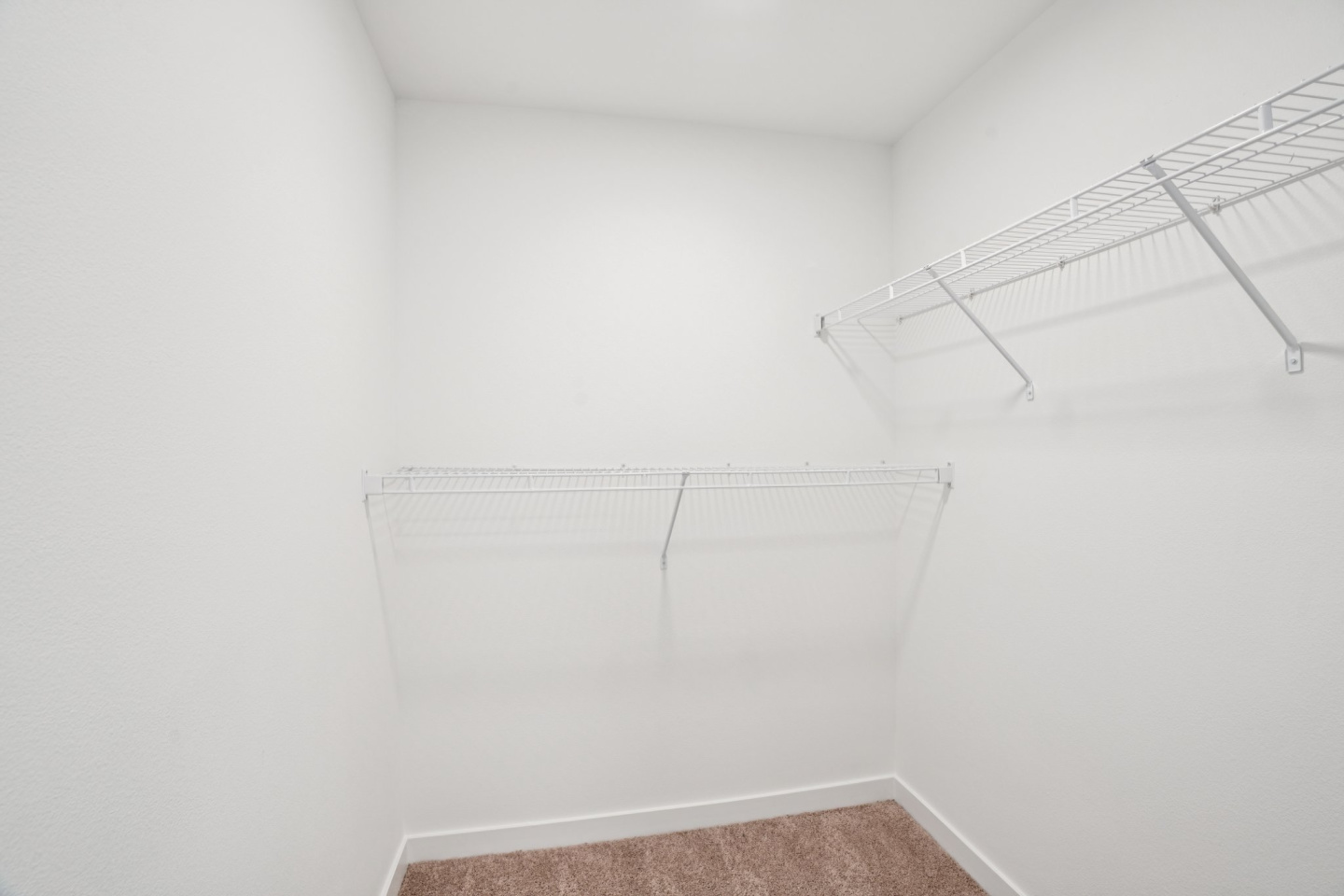 Hana Apartments Image 37