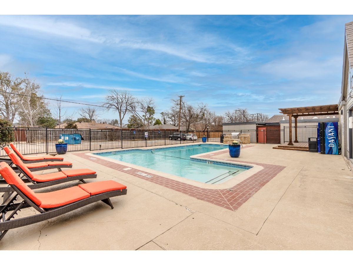 Greenway Patio Townhomes Image 21