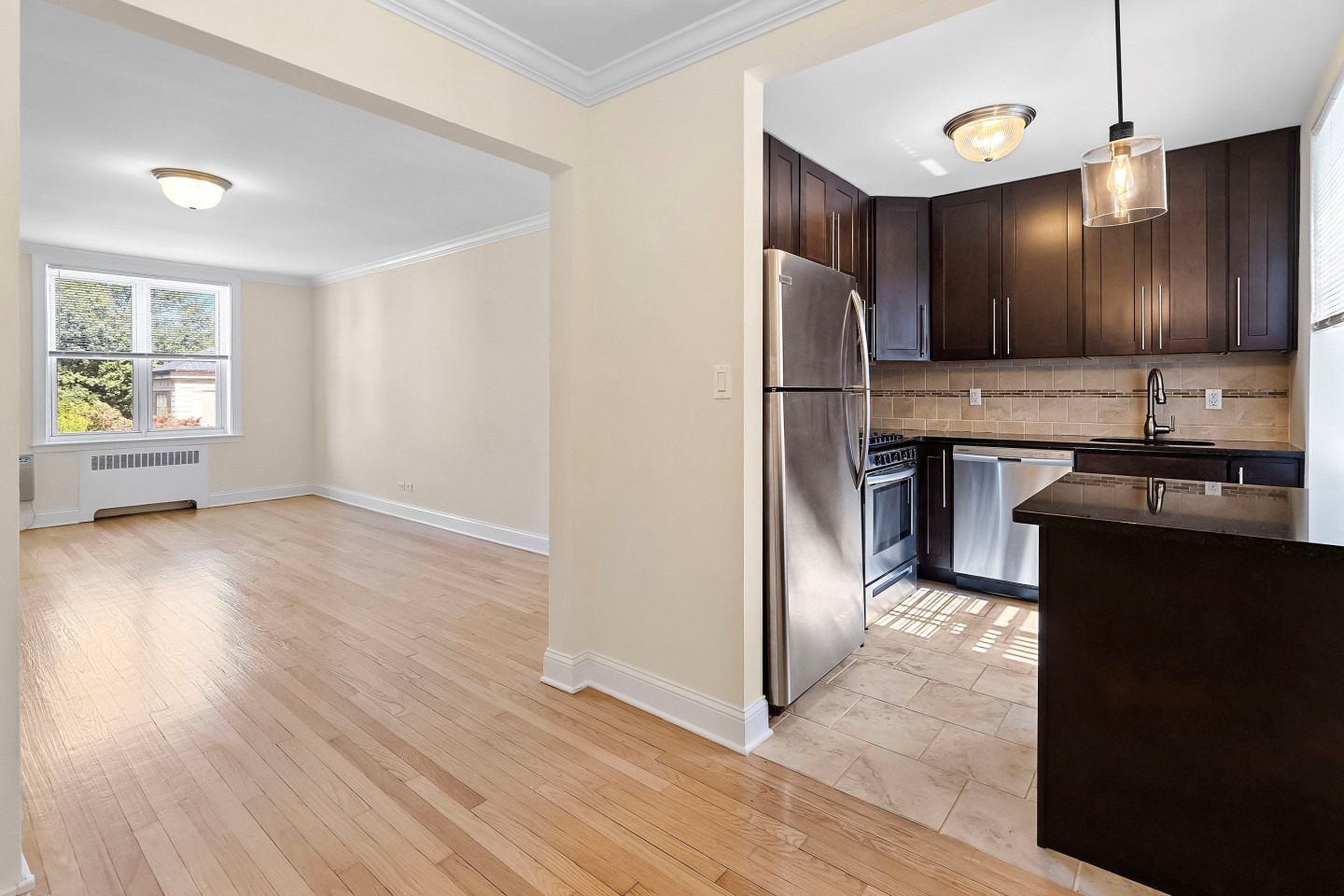 188 Bellevue Ave Image 8