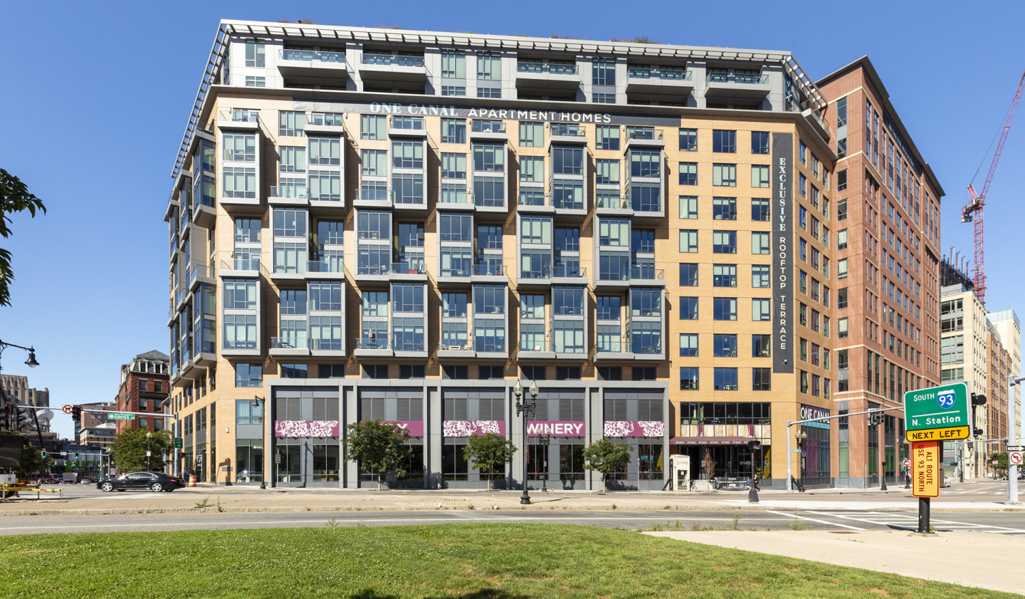 One Canal Apartment Homes Image 24