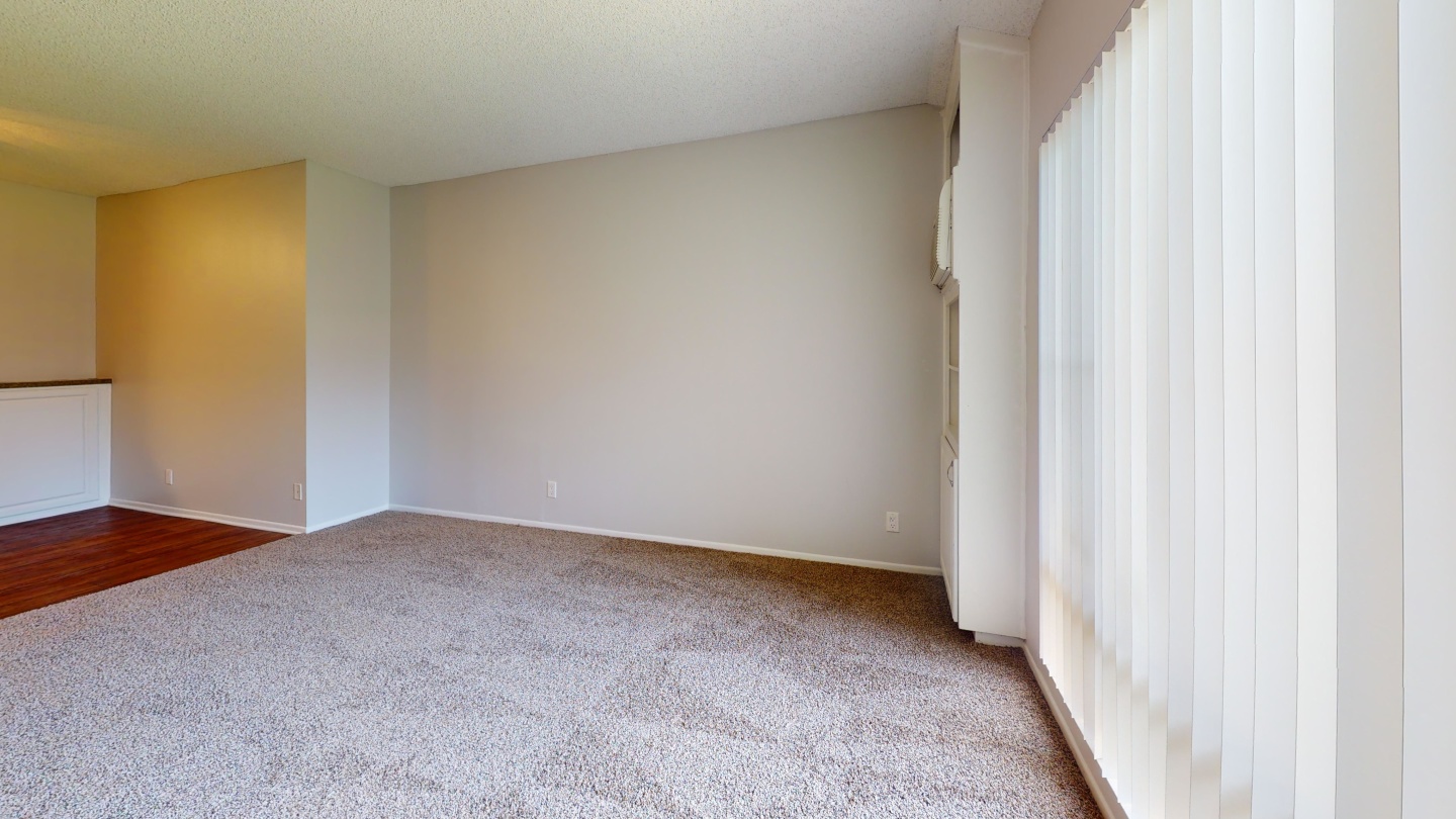 Charter Oaks Image 12