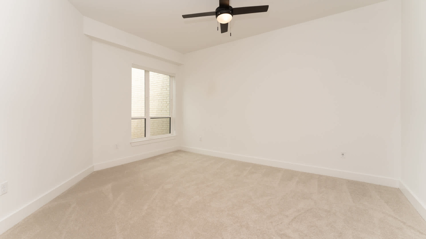 Lyle Apartments Image 61
