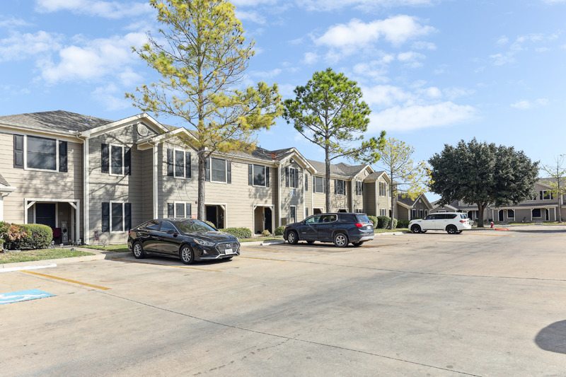 Southpark Village Image 25