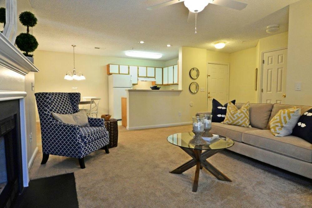Still Meadow Village Apartments Image 17