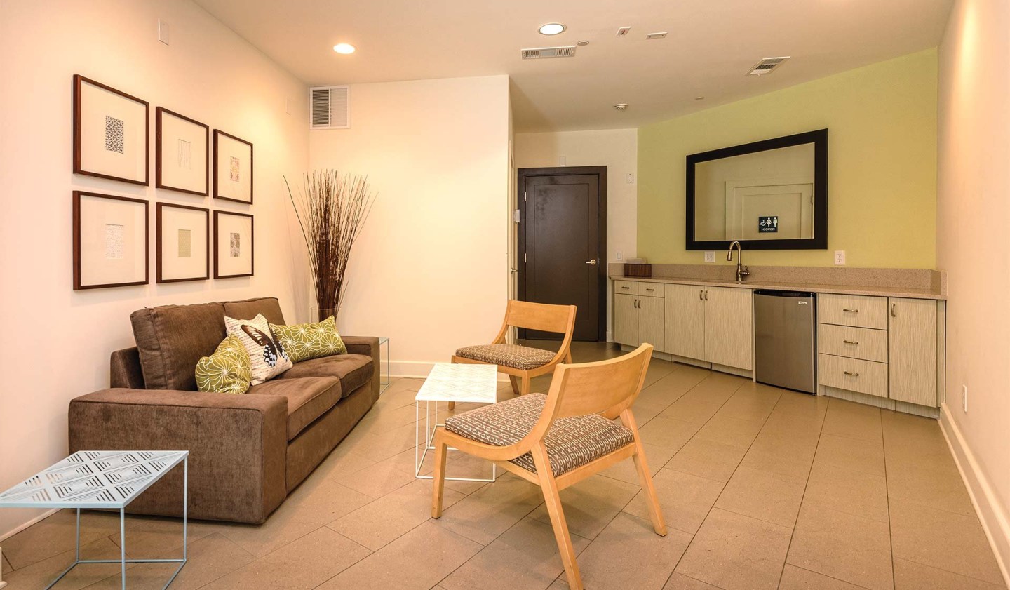 1045 on the Park Apartment Homes Image 18