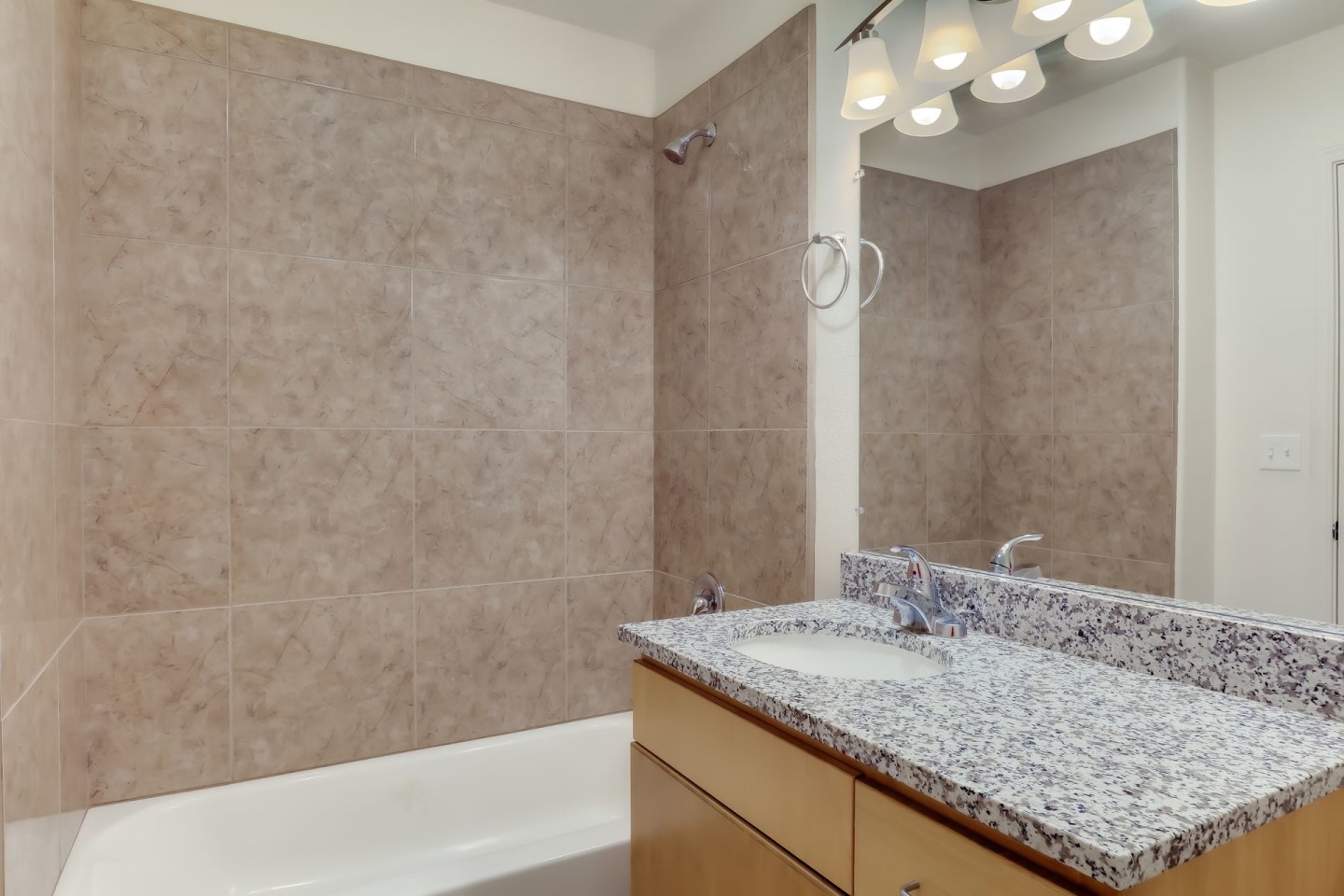 Tramway Townhomes Image 17