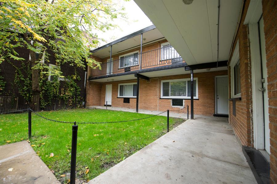 7916 S Drexel Ave Image 1