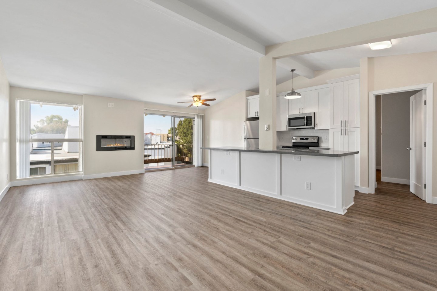 Parkway Terrace Image 24