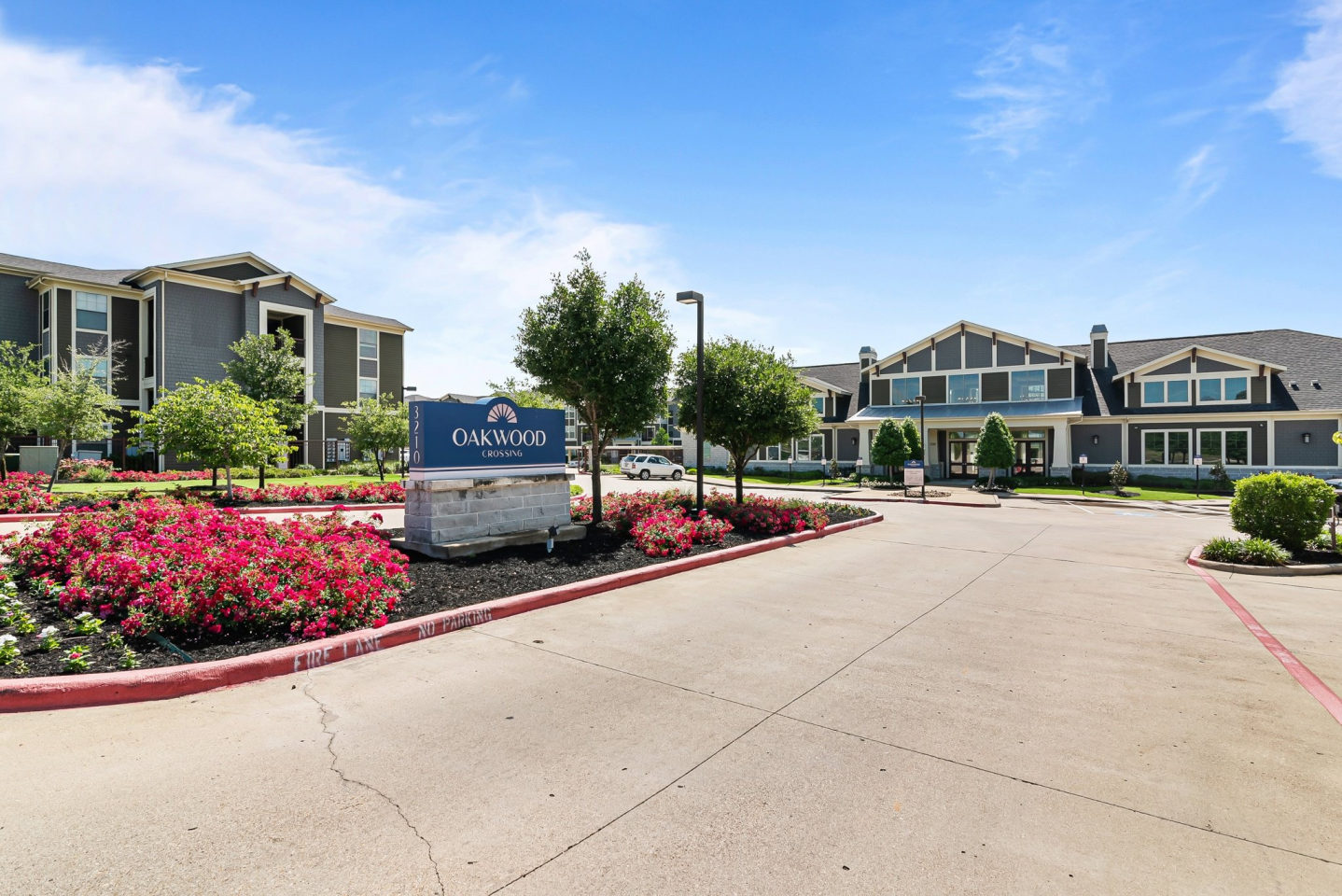 Oakwood Crossing Image 13