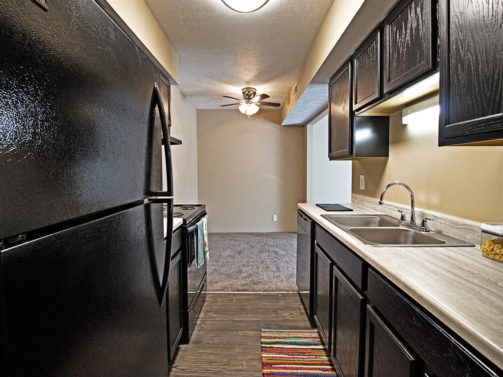 Fox Ridge Apartments Image 11