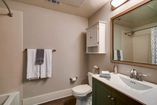5151 Downtown Littleton Image 9