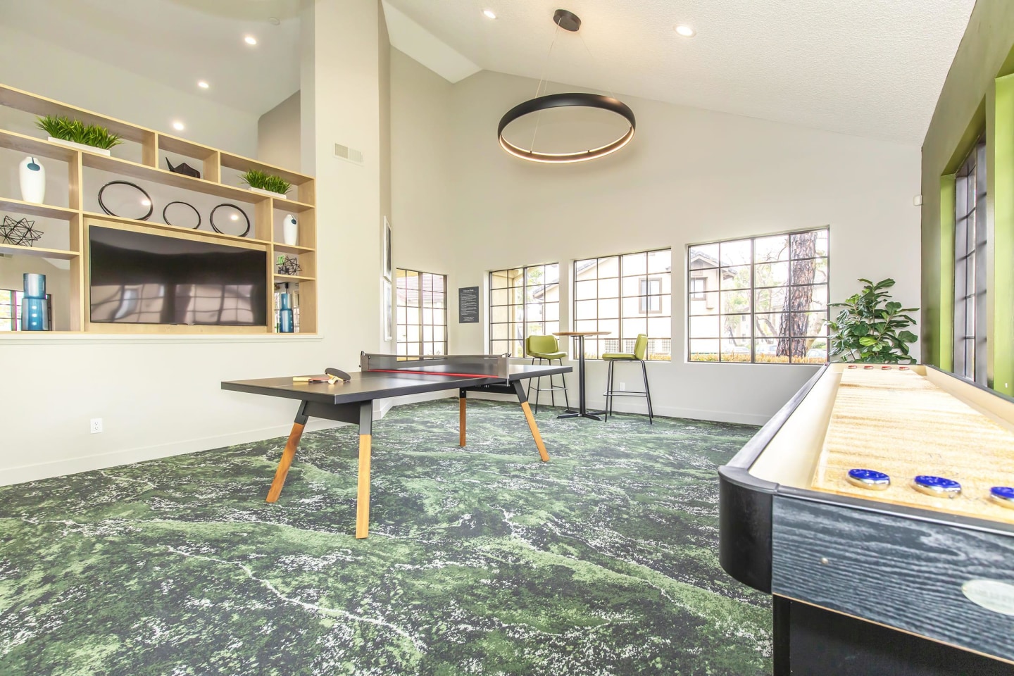 Mosaic Apartment Homes Image 14