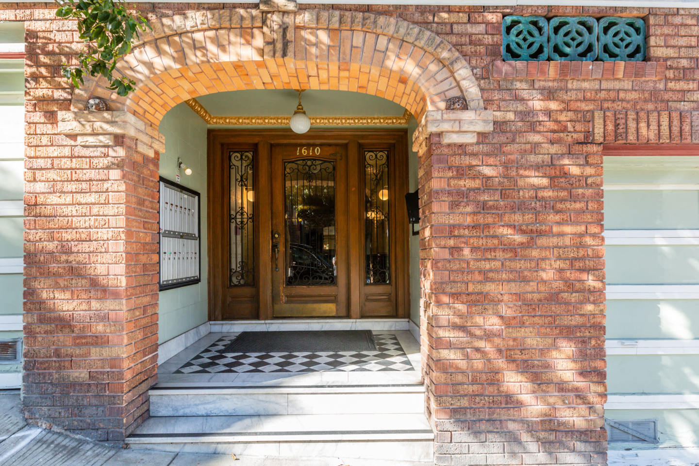 1610 Golden Gate Avenue Image 15