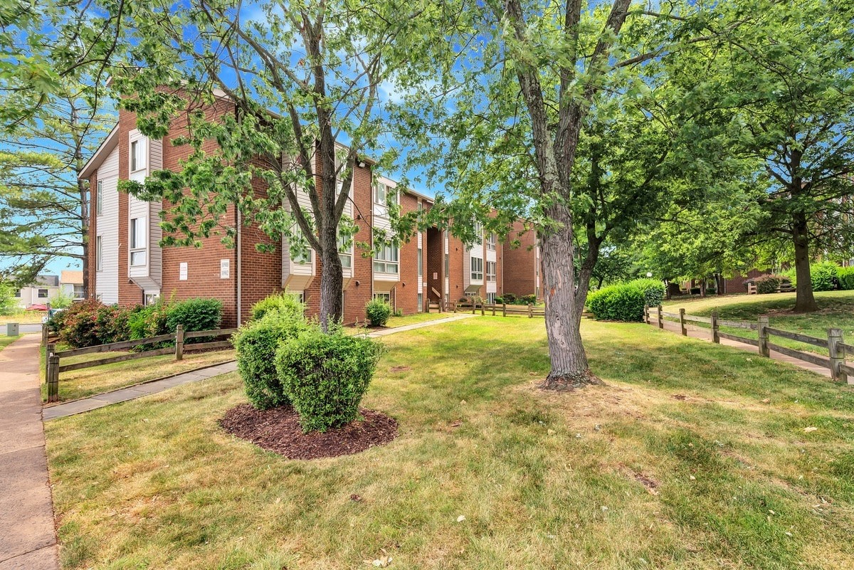 Coverstone I Apartments Image 19