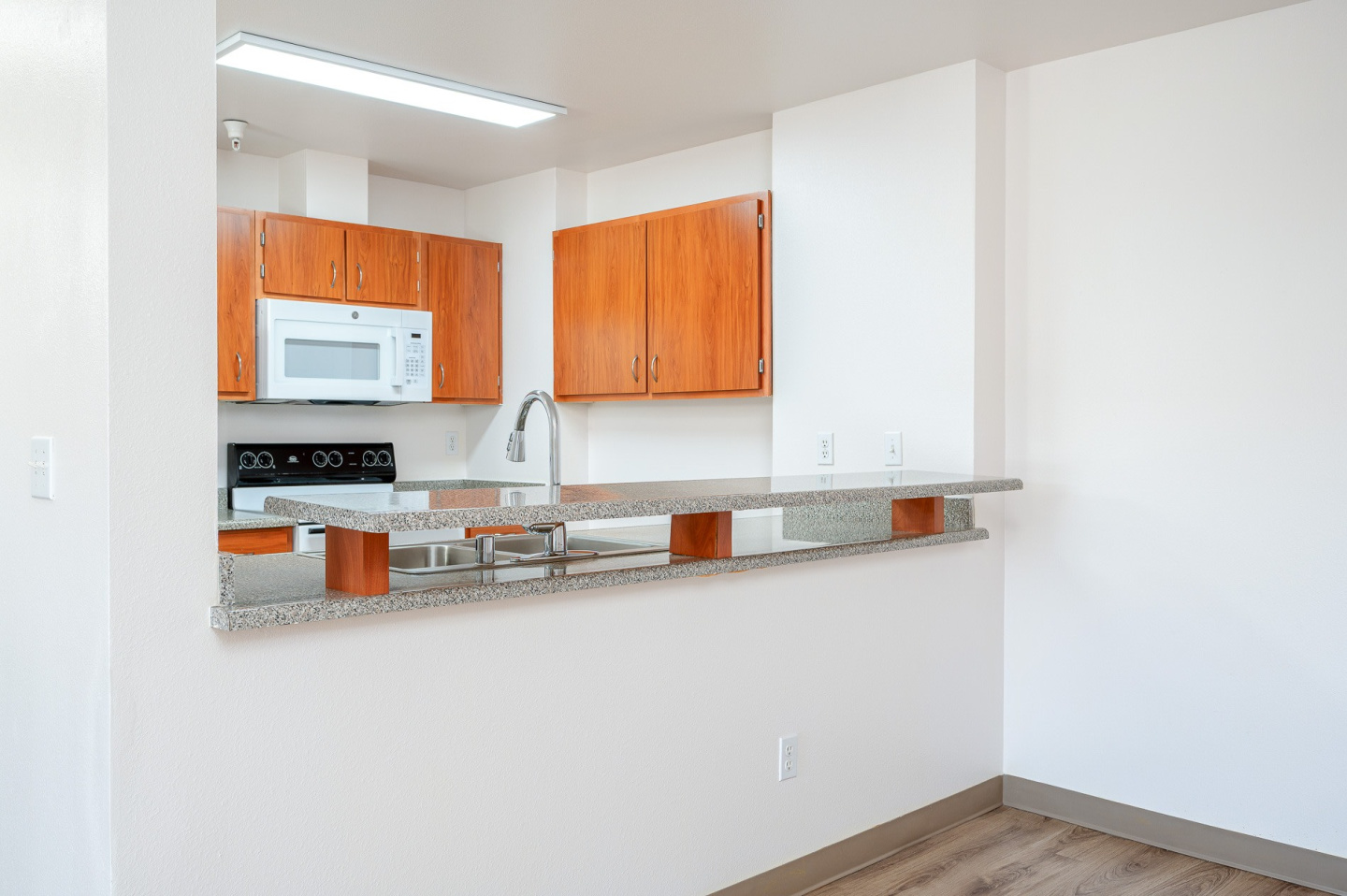 Center Pointe Apartments Image 18