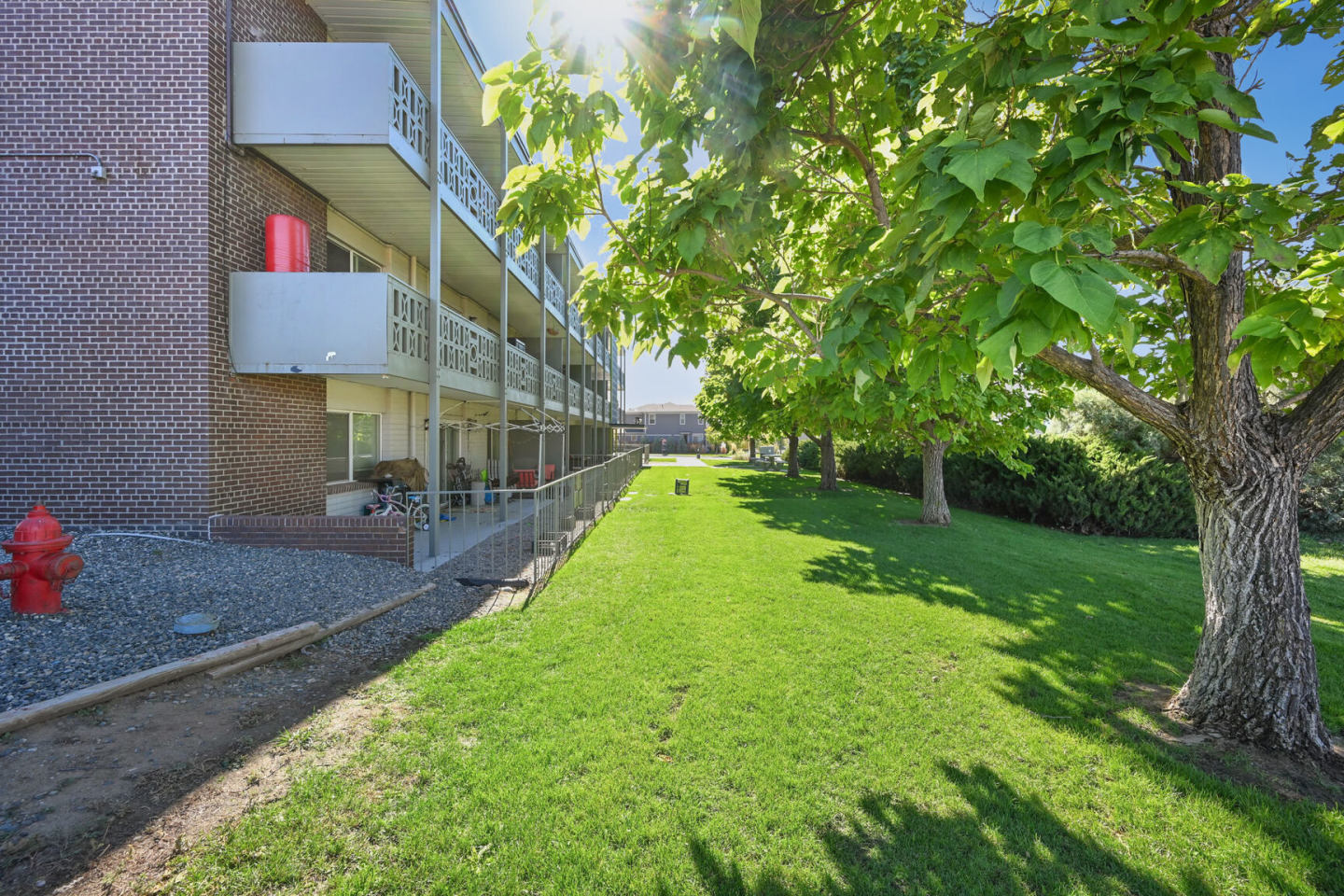 The Flats on 70th Image 31