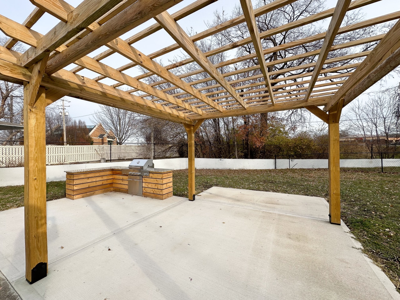 Somerset Villa Apartments Image 15