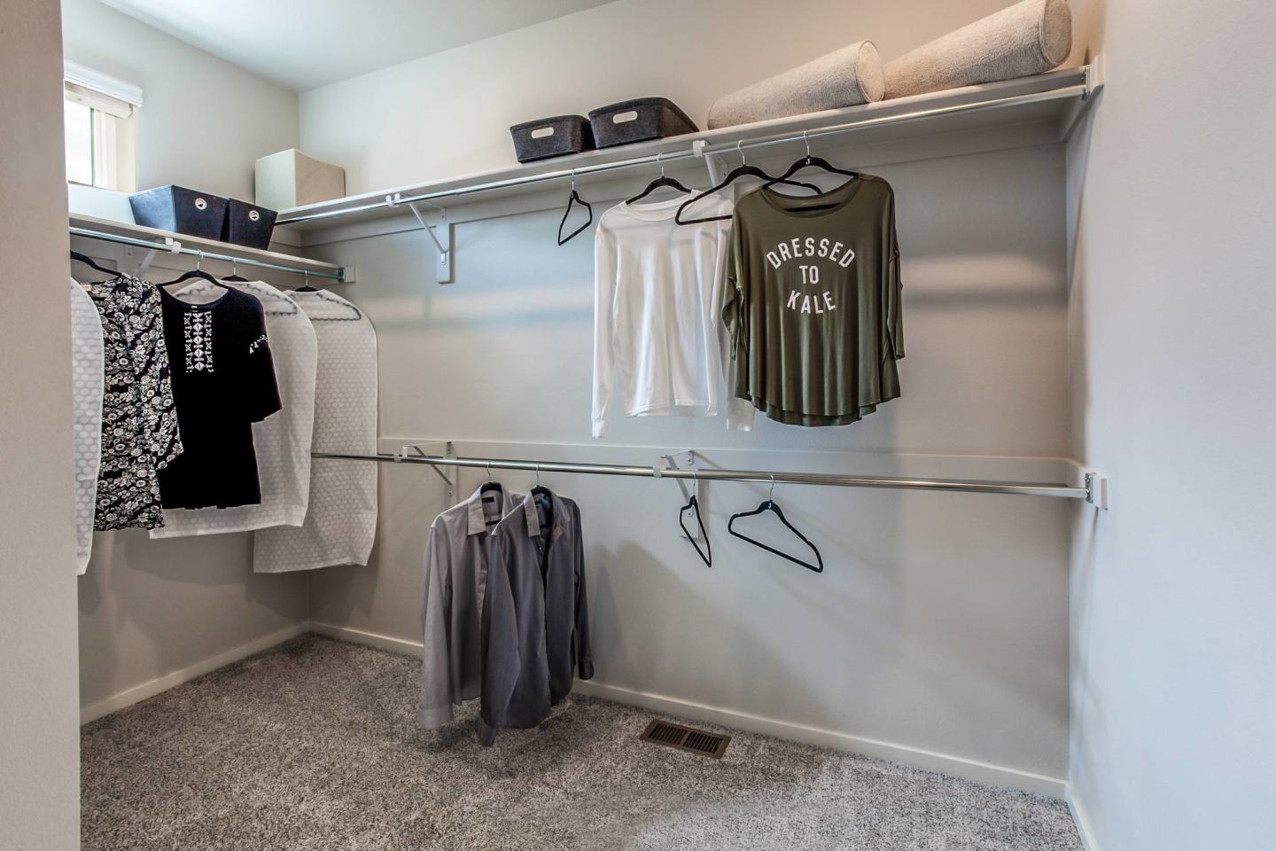 Bloom Rental Living Image 41