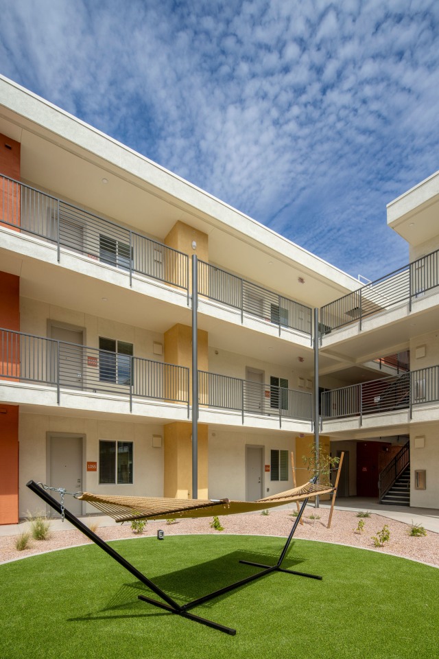 Cabana Southern Apartments Image 38