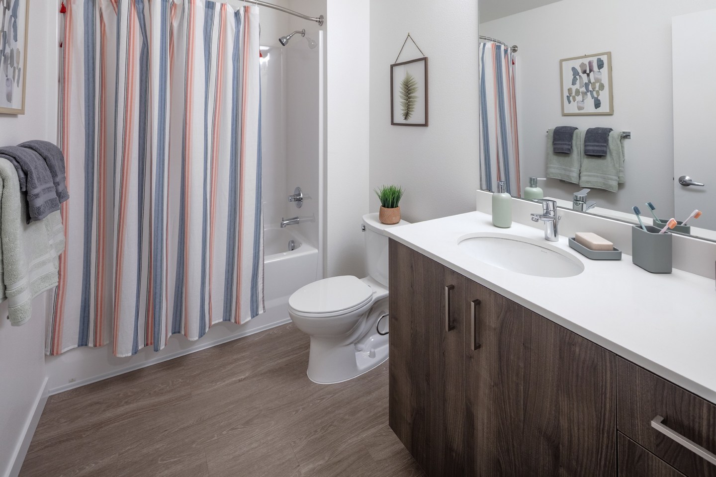 Axletree Apartments Image 35