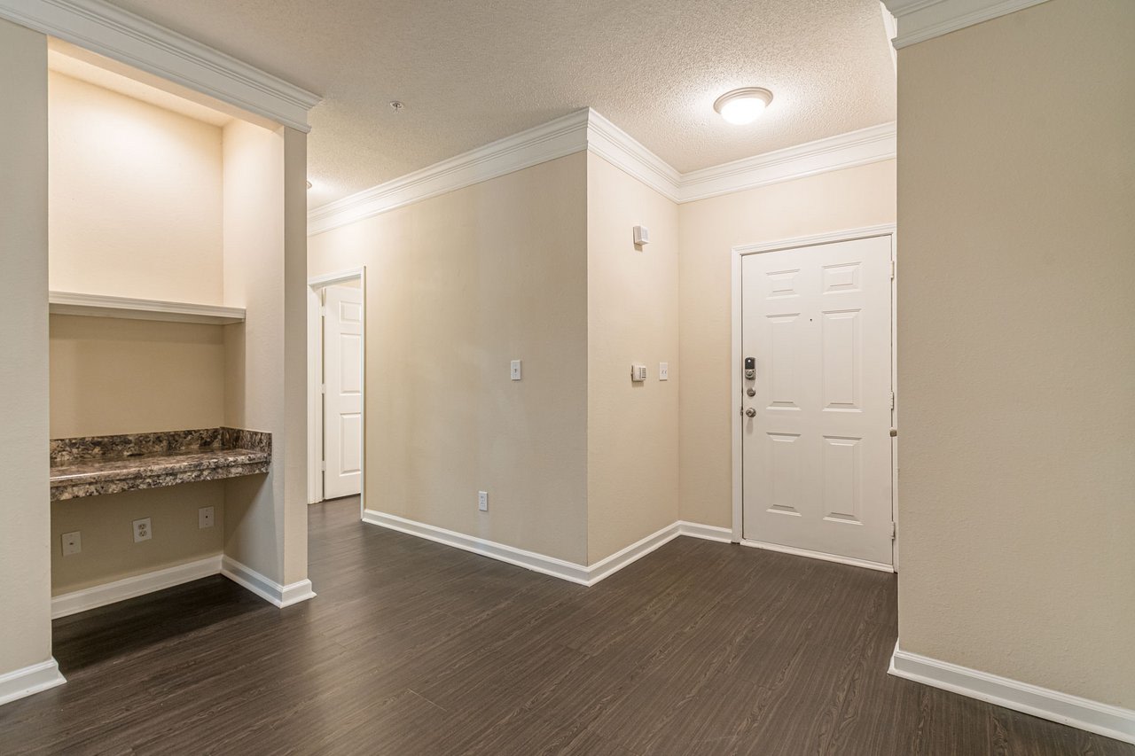 Villas at Newnan Crossing Image 12