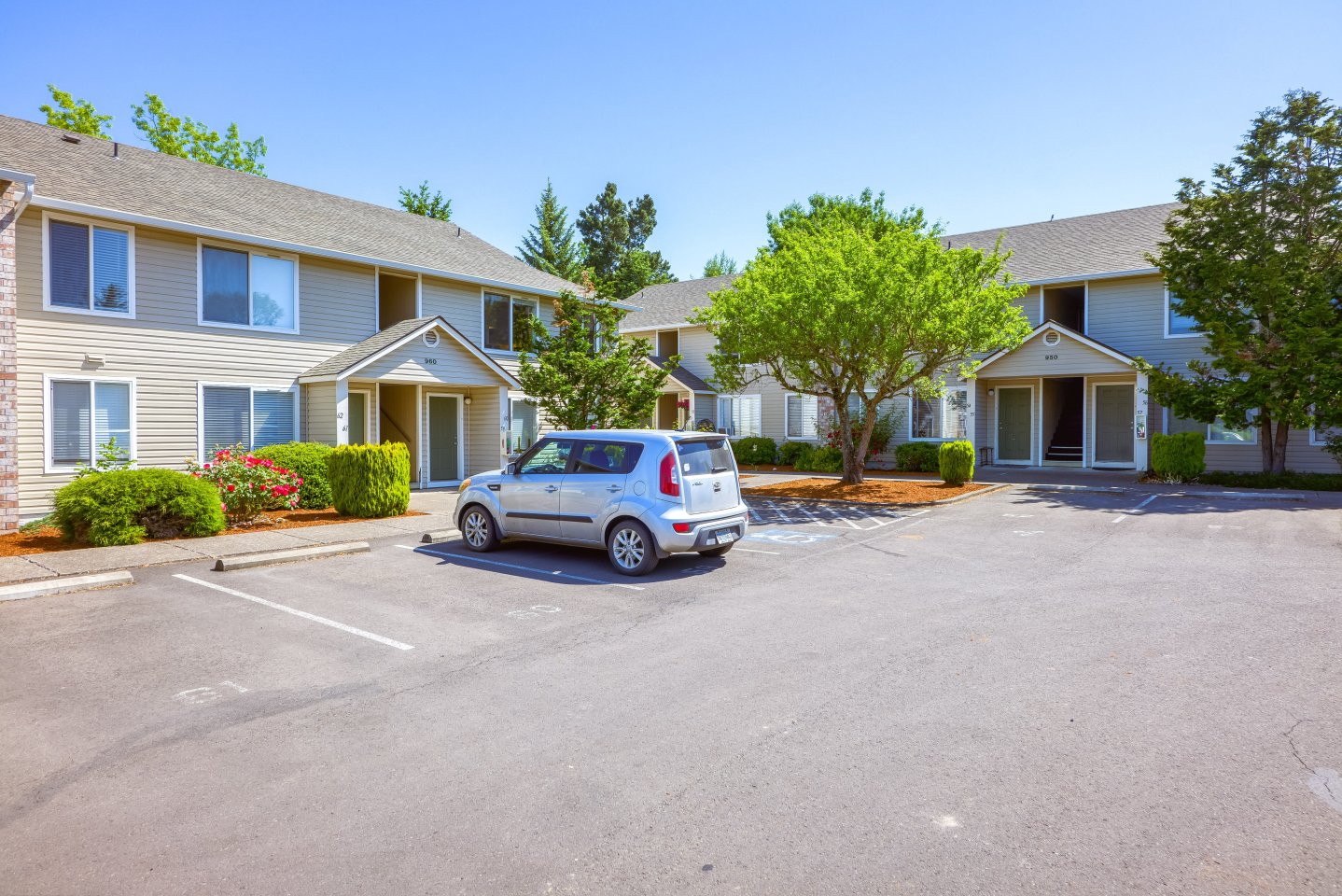 Pacific Crest Apartments Image 44