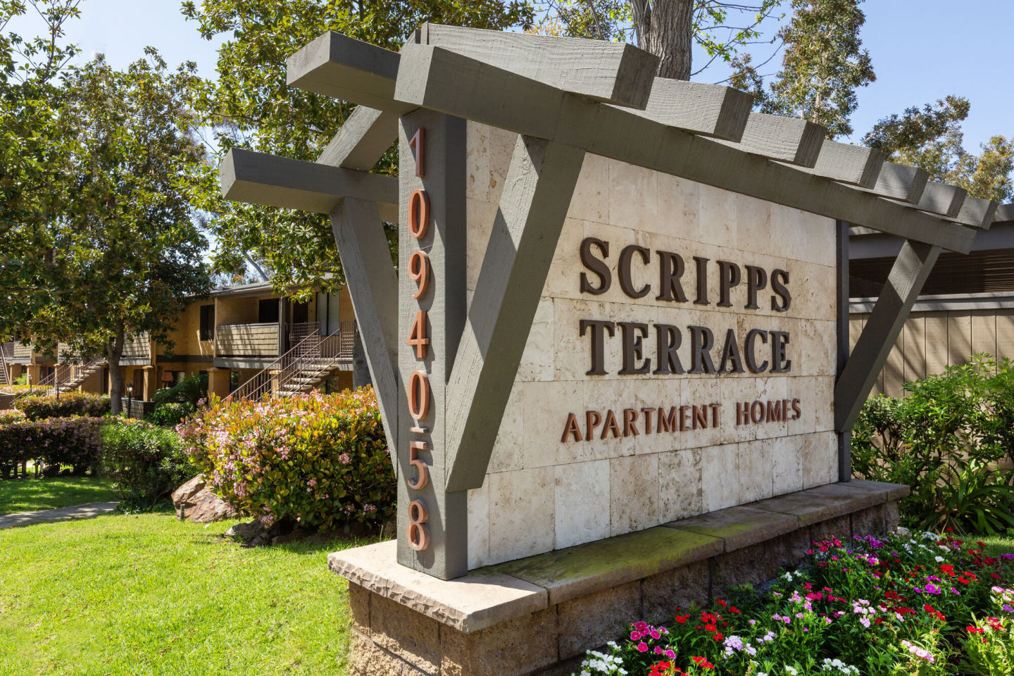 Elan Scripps Terrace Image 2
