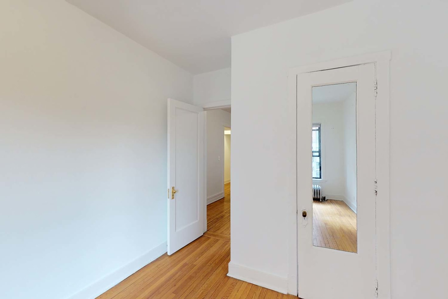5300-5308 S. Hyde Park Boulevard Image 34