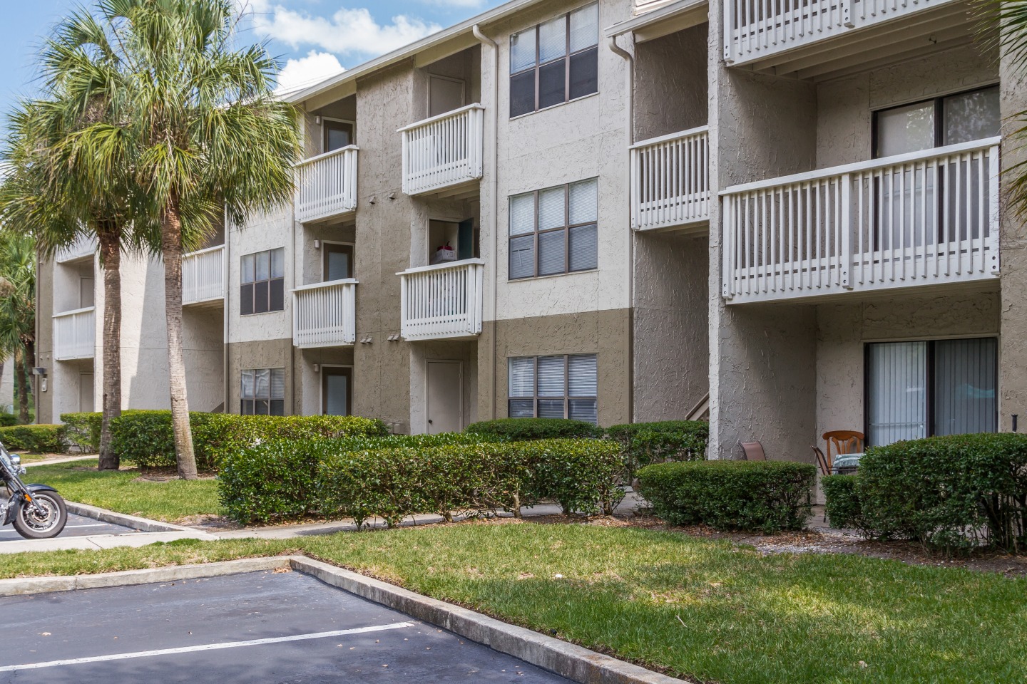 Palms at Beacon Pointe Apartment Homes Image 18