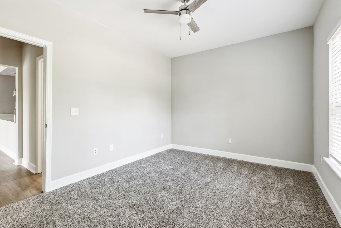 Faris Residences Moncks Corner Image 17