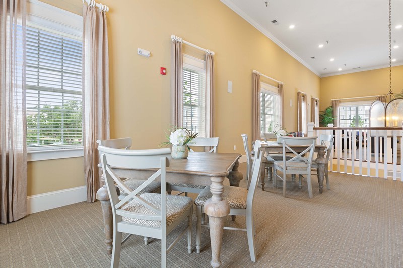 One Midtown Apartment Homes Image 11