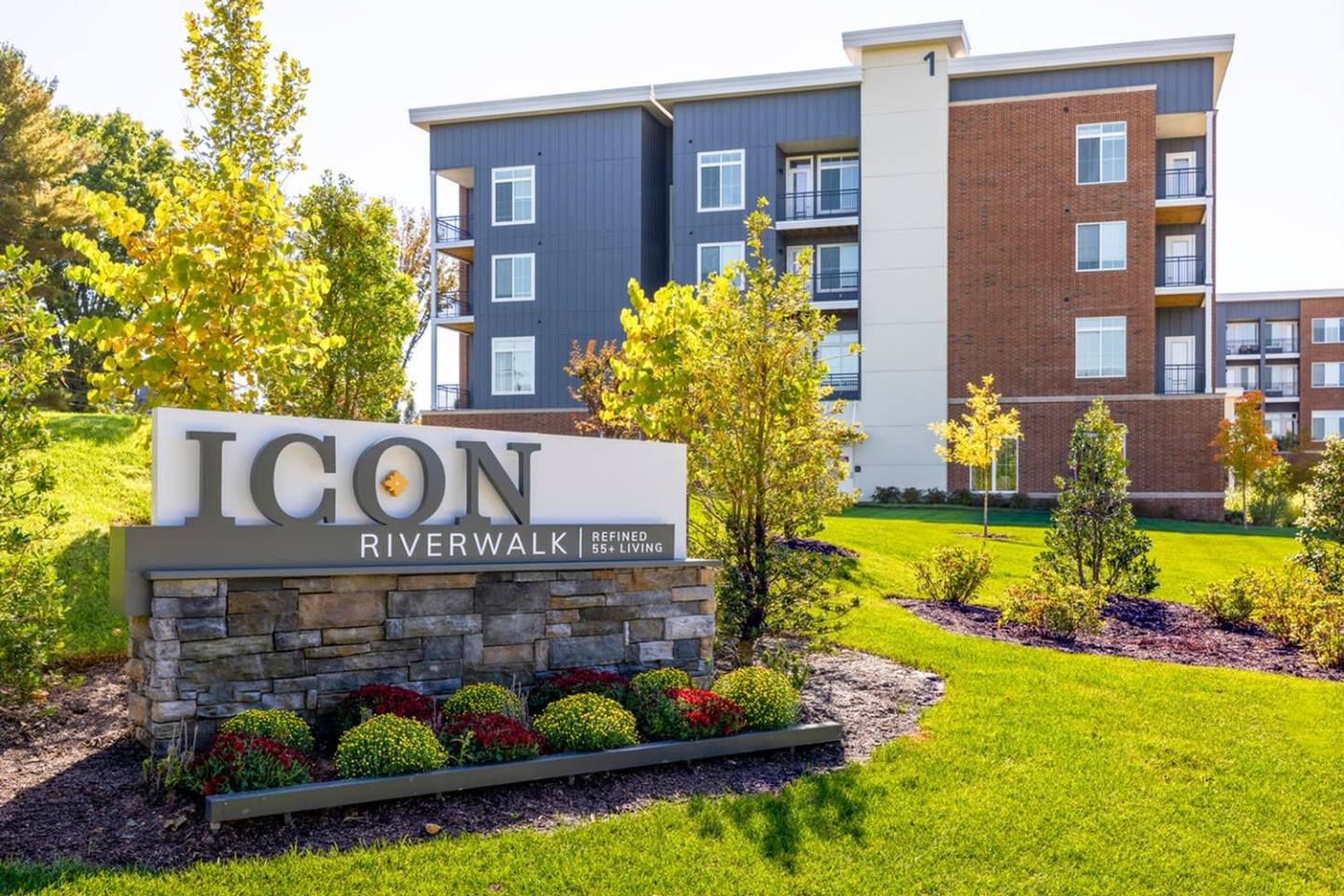 Icon Riverwalk 55+ Active Adult Apartment Homes Image 1