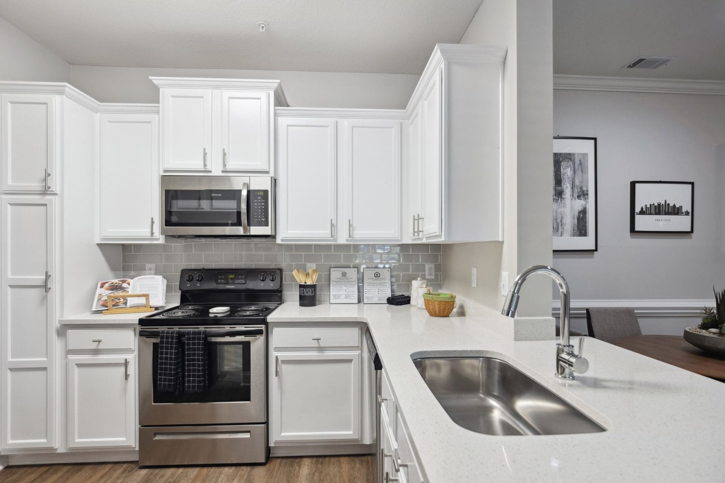 Enclave at Rivergate Image 23