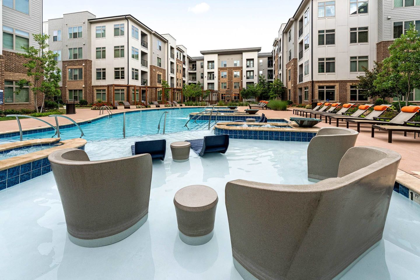Knox at Metrocenter Image 33