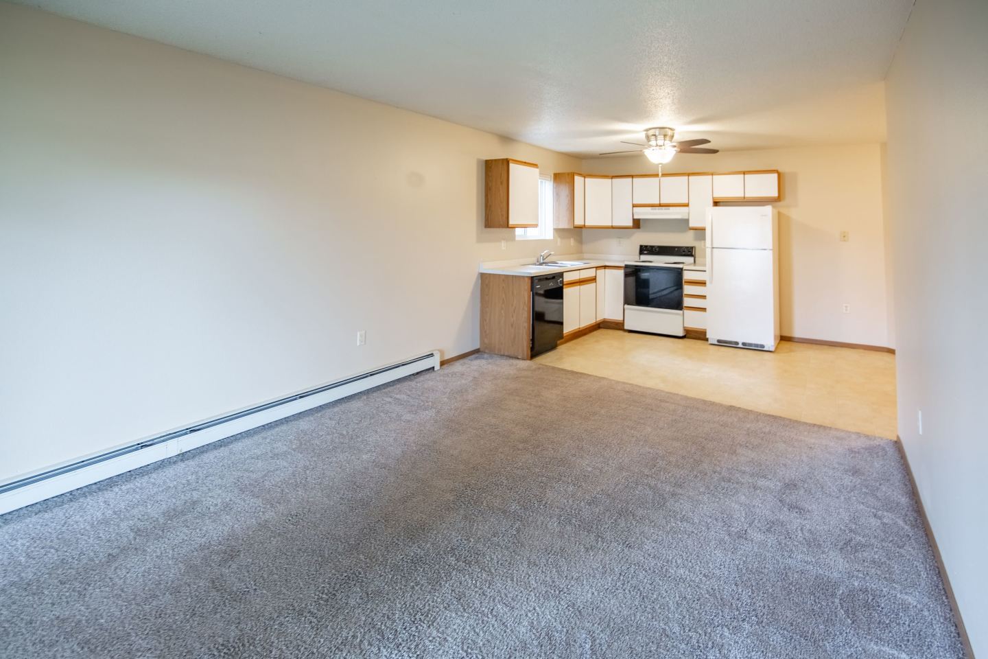 Turnpike Apartments Image 1
